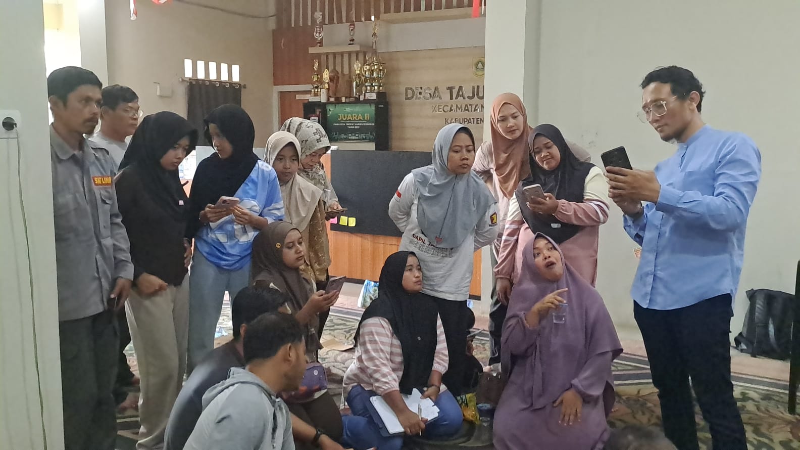 Desa Tajur Halang
